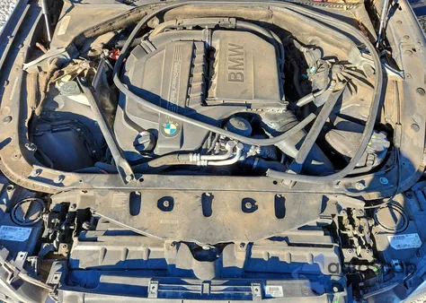 2015 BMW 535 I z USA, uszkodzony, nr VIN WBA5B1C53FD921284